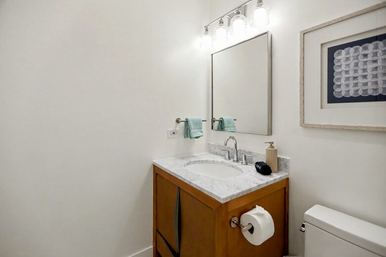 Tar Bay Oceanfront Splendor | Includes Pool and Guest House - Great Exuma, Bahamas