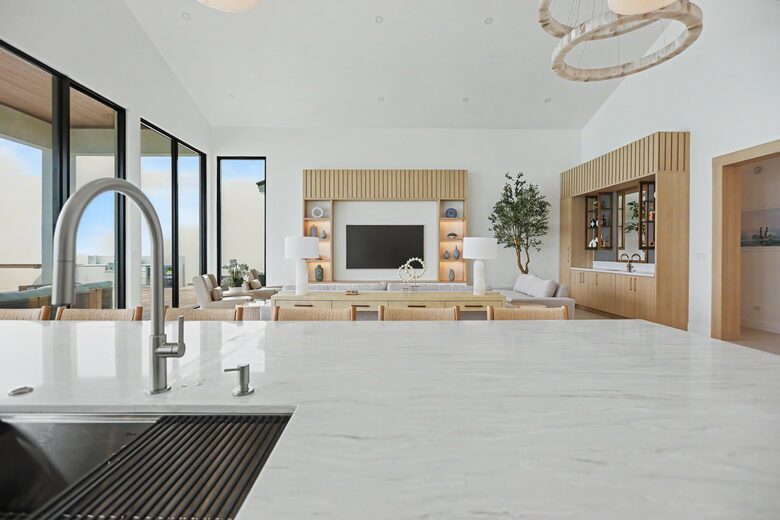 Tar Bay Oceanfront Splendor | Includes Pool and Guest House - Great Exuma, Bahamas