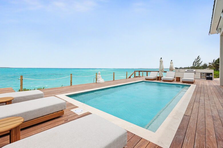 Tar Bay Oceanfront Splendor | Includes Pool and Guest House - Great Exuma, Bahamas