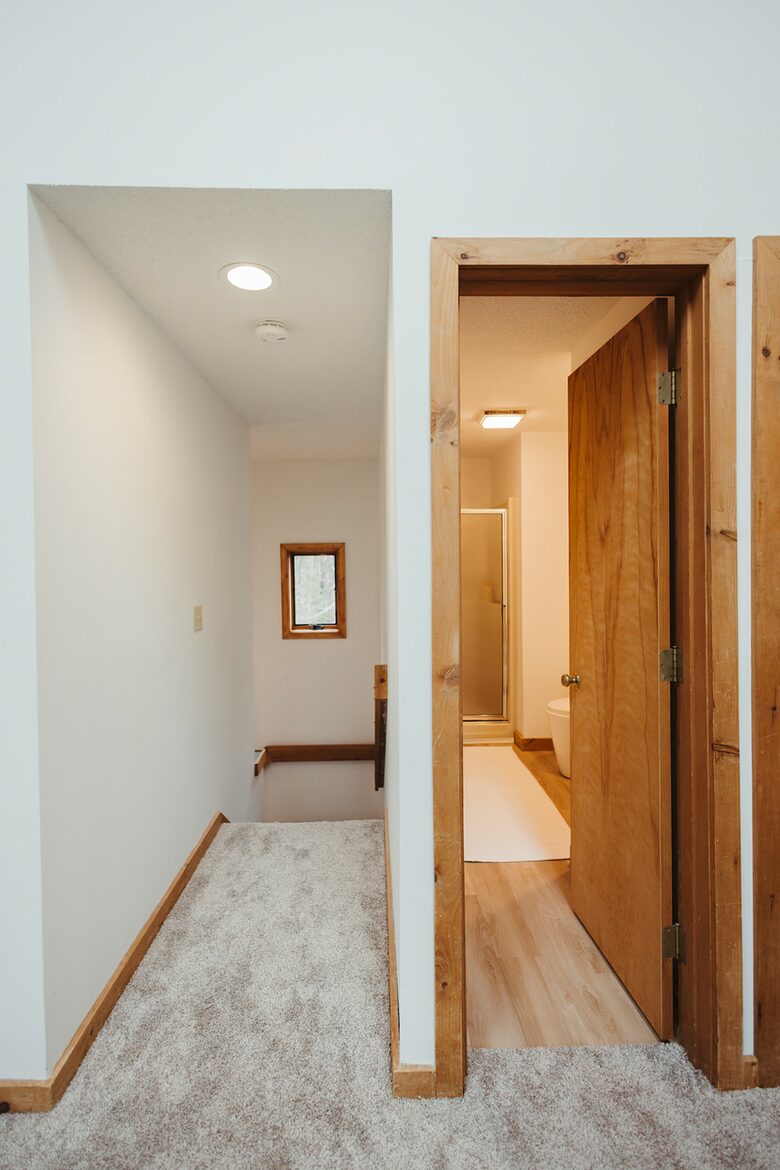 Cozy Mount Snow Retreat Just 1 Mile from Slopes - West Dover, Vermont