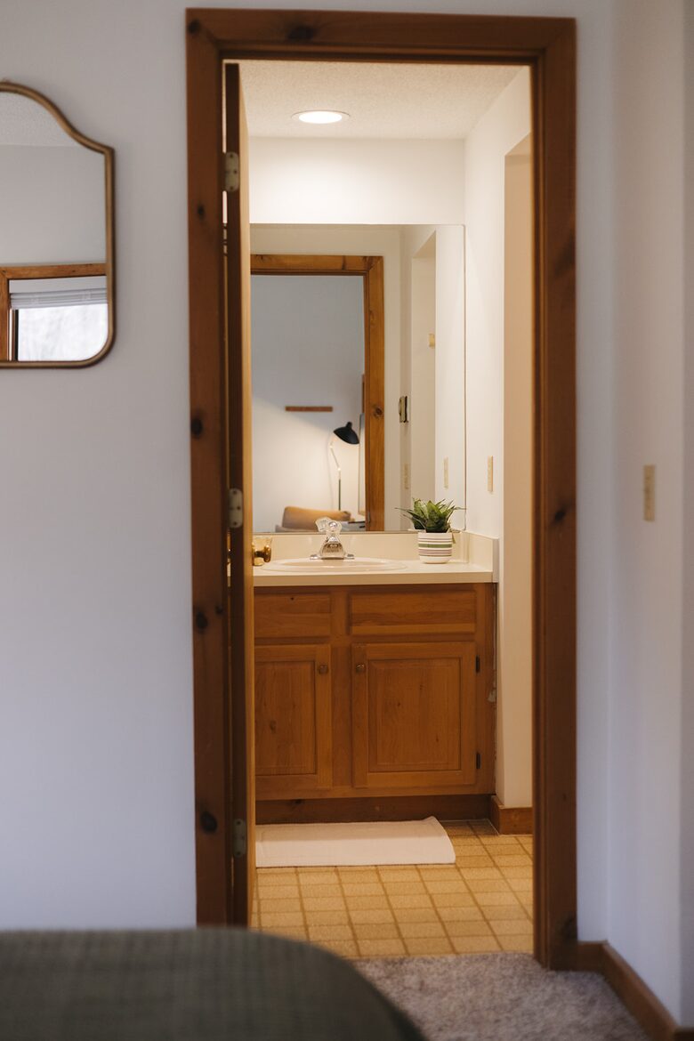 Cozy Mount Snow Retreat Just 1 Mile from Slopes - West Dover, Vermont