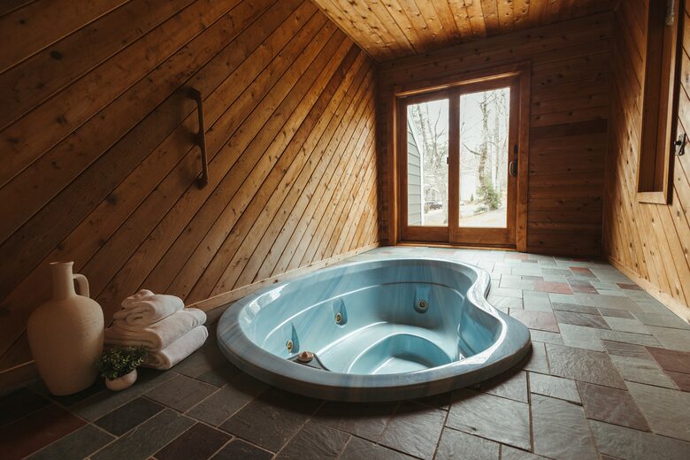 Cozy Mount Snow Retreat Just 1 Mile from Slopes - West Dover, Vermont