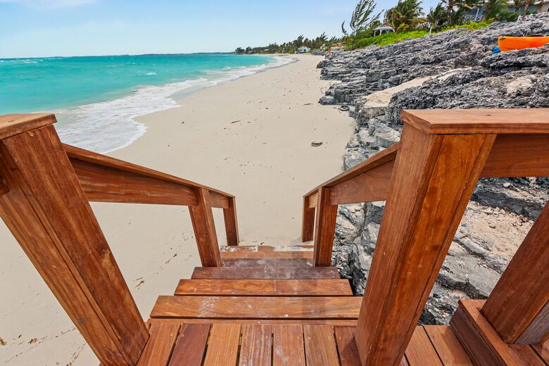 Tar Bay Oceanfront Splendor | Includes Pool and Guest House - Great Exuma, Bahamas