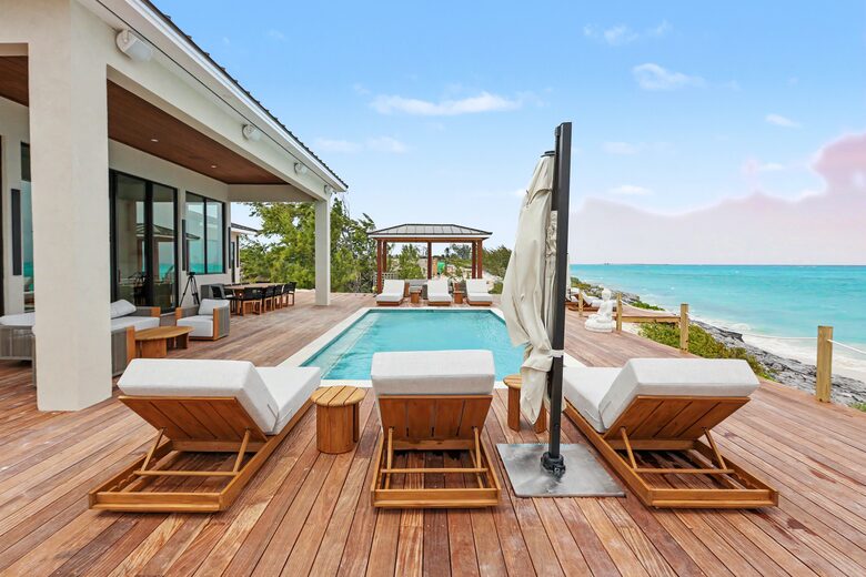 Tar Bay Oceanfront Splendor | Includes Pool and Guest House - Great Exuma, Bahamas