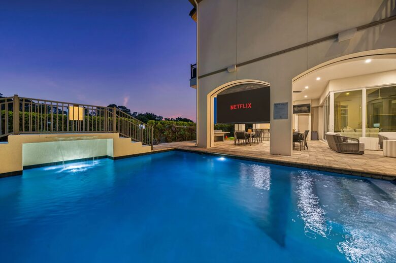 Reunion | Royal Mansion - Kissimmee, Florida