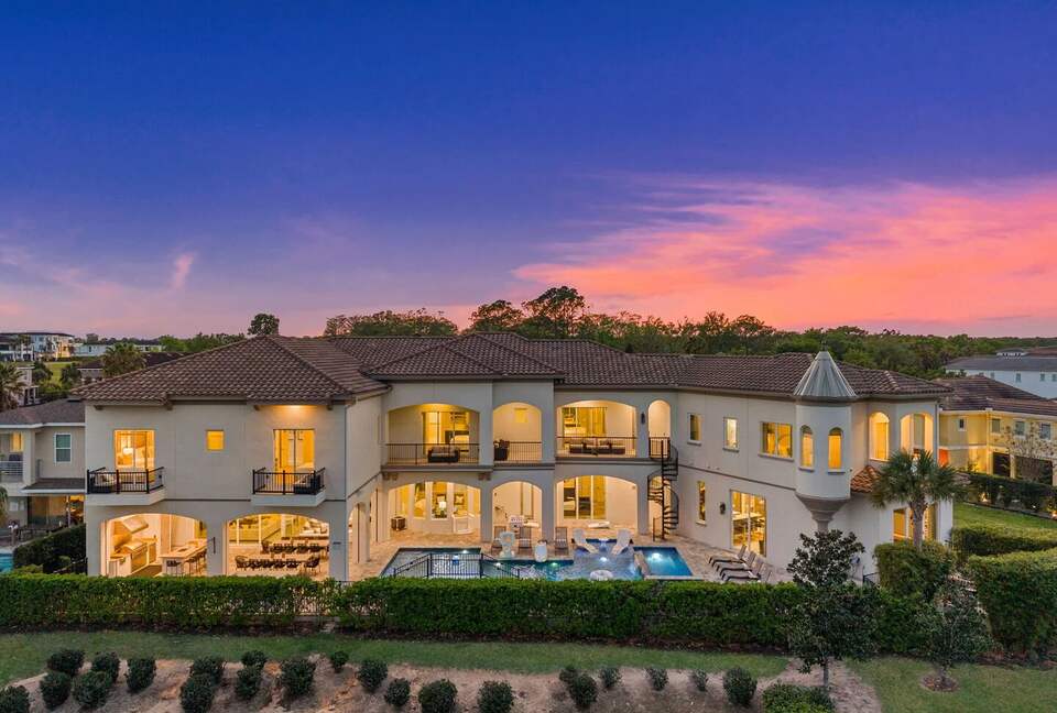 Reunion | Royal Mansion - Kissimmee, Florida