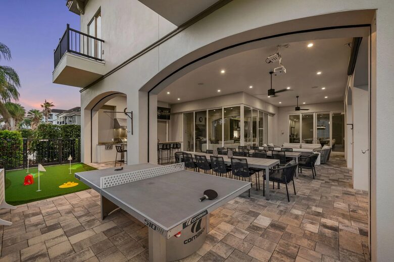 Reunion | Royal Mansion - Kissimmee, Florida