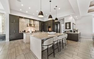 Reunion | Royal Mansion