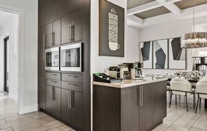 Reunion | Royal Mansion