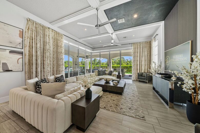 Reunion | Royal Mansion - Kissimmee, Florida