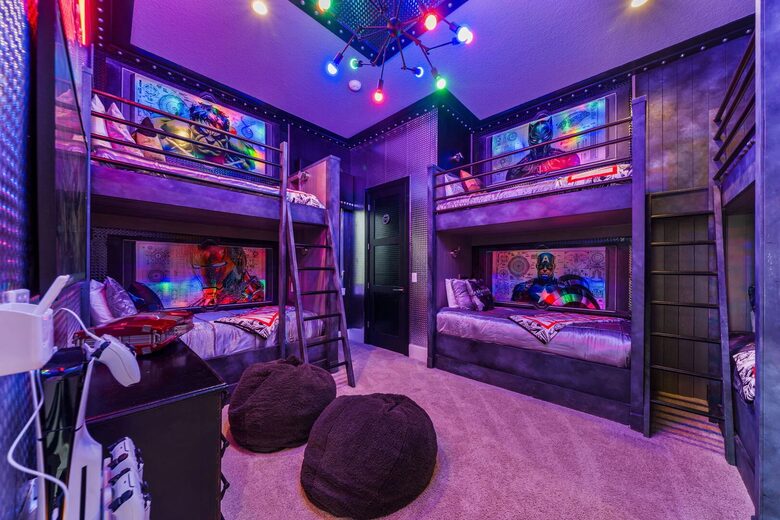 Reunion | Royal Mansion - Kissimmee, Florida