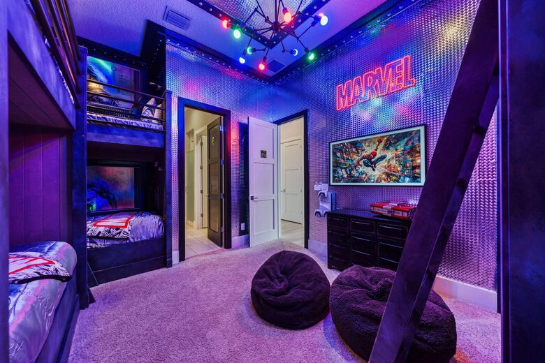 Reunion | Royal Mansion - Kissimmee, Florida