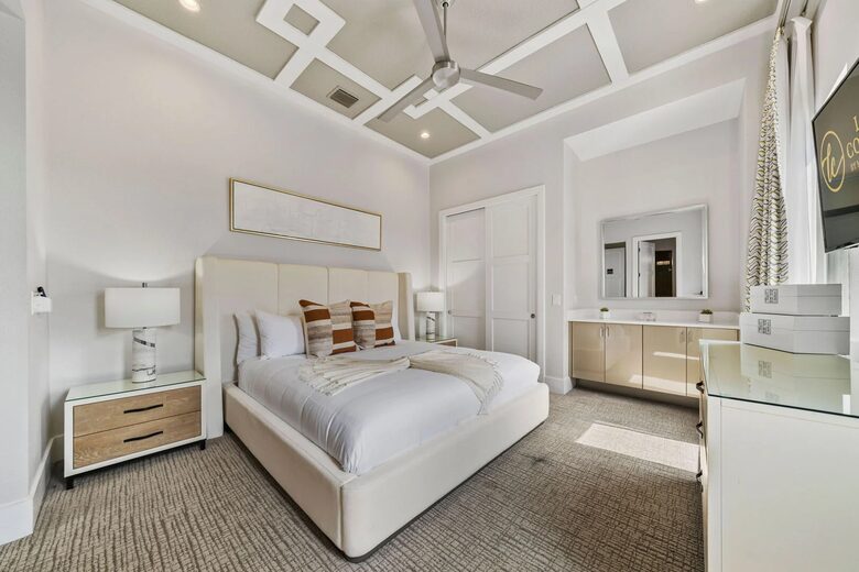 Reunion | Royal Mansion - Kissimmee, Florida