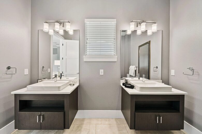 Reunion | Royal Mansion - Kissimmee, Florida