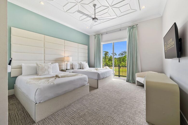 Reunion | Royal Mansion - Kissimmee, Florida