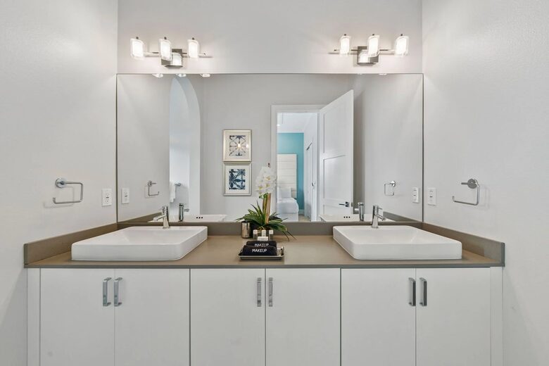 Reunion | Royal Mansion - Kissimmee, Florida