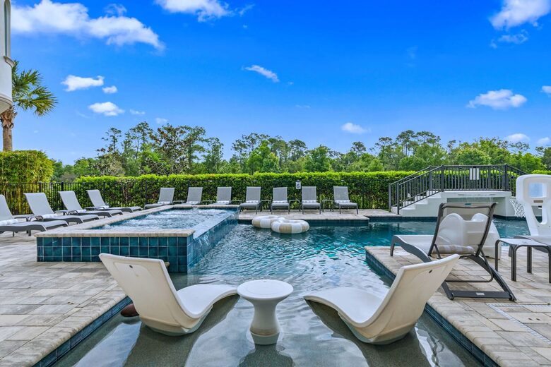 Reunion | Royal Mansion - Kissimmee, Florida