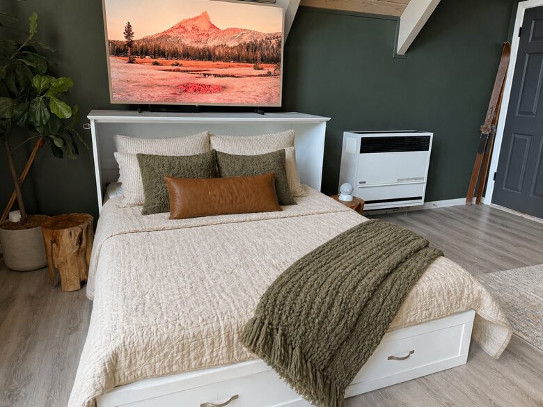 Gameroom with queen bed and private bathroom
