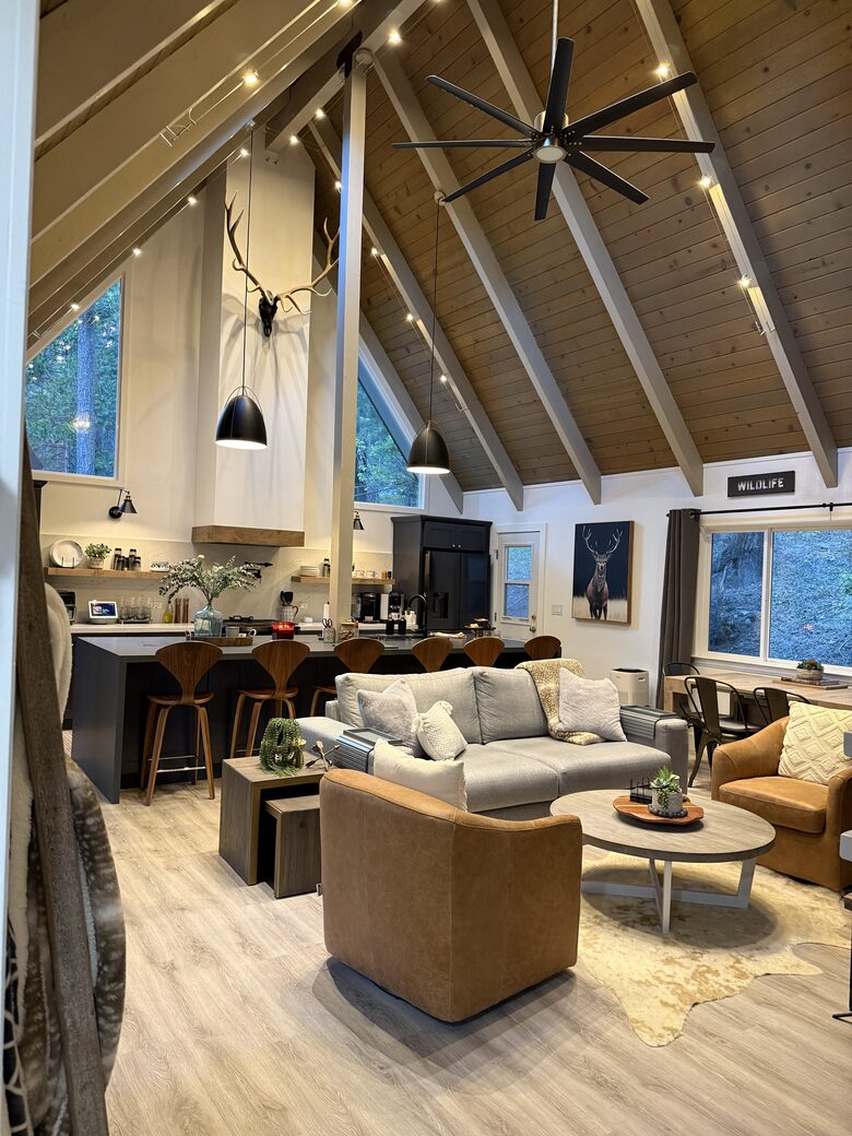A-Frame Modern Mountain Retreat in Lake Arrowhead - Lake Arrowhead, California