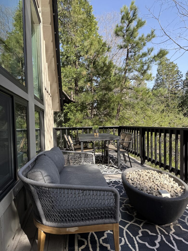 A-Frame Modern Mountain Retreat in Lake Arrowhead - Lake Arrowhead, California