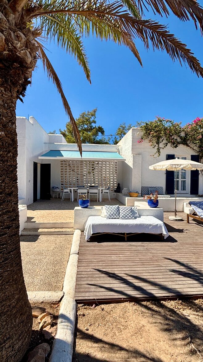 Sea-View Home on Formentera’s Southern Shore - Formentera, Spain