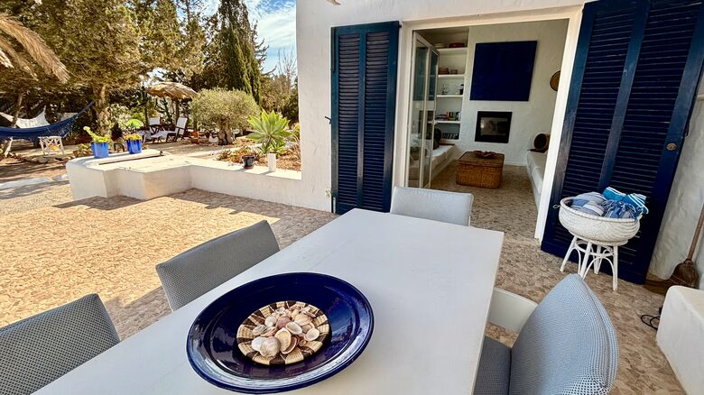 Sea-View Home on Formentera’s Southern Shore - Formentera, Spain