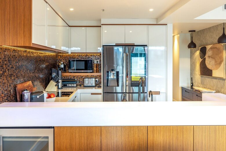 Viaduct Harbour Apartment with Skyline & Marina Views - Auckland, New Zealand