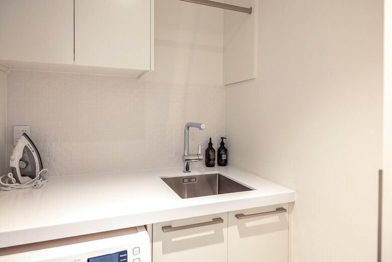 Viaduct Harbour Apartment with Skyline & Marina Views - Auckland, New Zealand