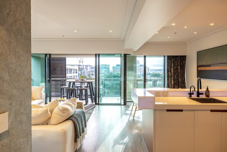 Viaduct Harbour Apartment with Skyline & Marina Views - Auckland, New Zealand