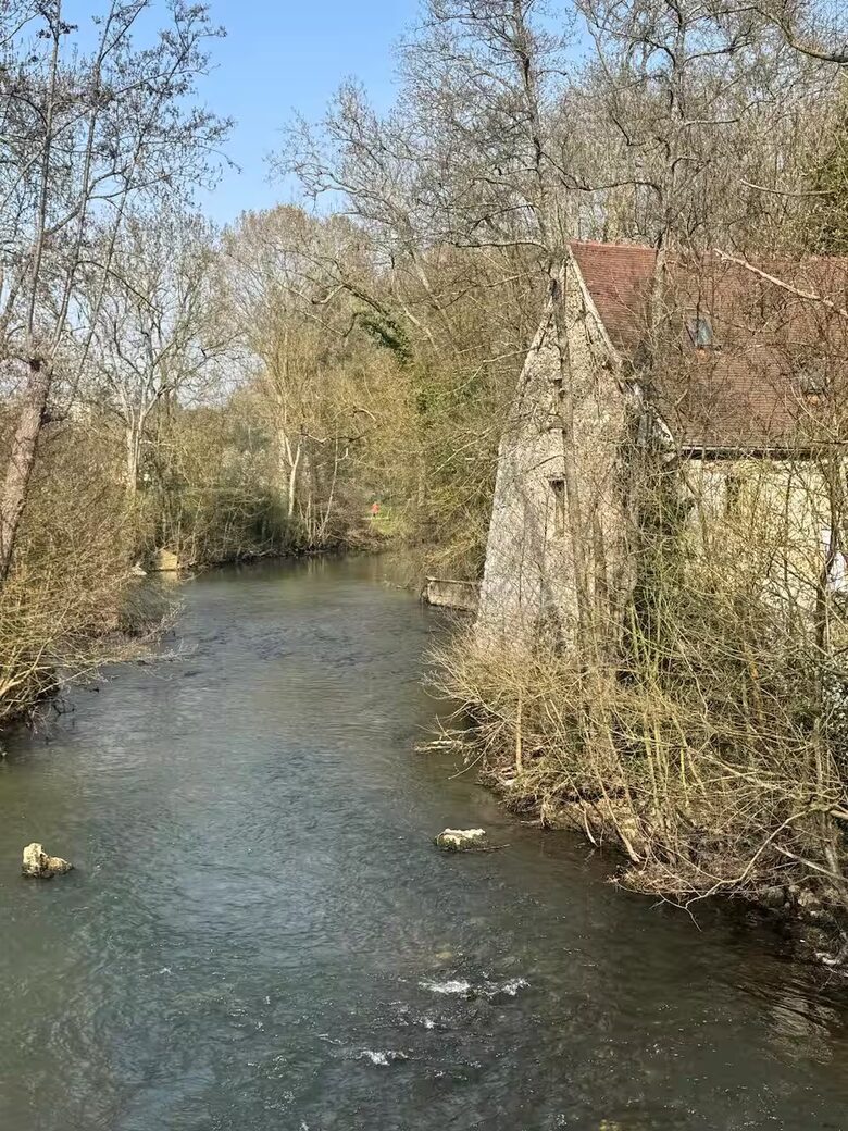 Timeless Mill Living by the River - Boussy-Saint-Antoine, France