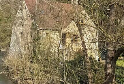 Timeless Mill Living by the River - Boussy-Saint-Antoine, France