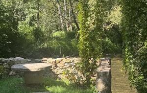 Timeless Mill Living by the River - Boussy-Saint-Antoine, France