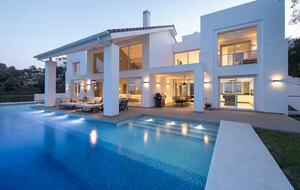 Mediterranean Majesty in East Marbella Hills - Ojen, Marbella, Spain