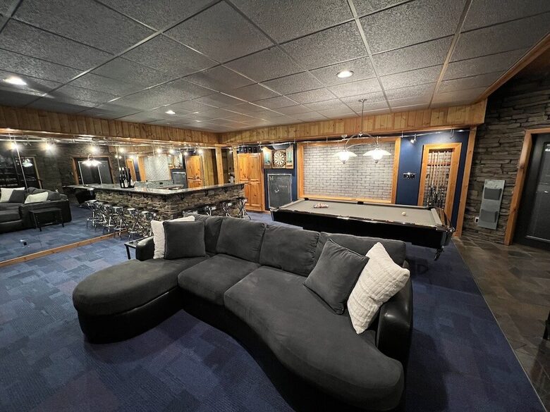 Direct Lakefront Living with Private Boat Slip on Lake Keowee - Six Mile, South Carolina