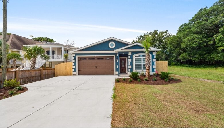 Coastal Retreat with Private Pool Near Atlantic Beach - North Myrtle Beach, South Carolina