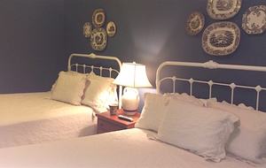 Lake Shore at Cedar Creek Racquet Club - Cashiers, North Carolina