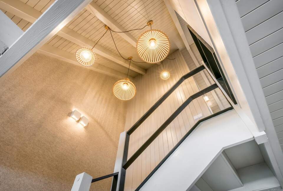 Mountain View Elegance with Ski in Ski out Access - Baqueira Beret, Spain