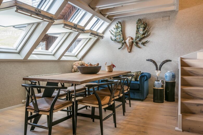 Mountain View Elegance with Ski in Ski out Access - Baqueira Beret, Spain