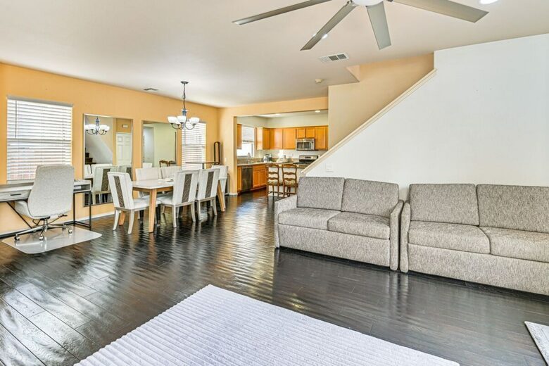 Elevated Stay in Chula Vista’s Enclave Community - Chula Vista, California