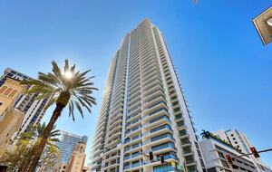 Tampa Bay Panoramic Penthouse - St. Petersburg, Florida