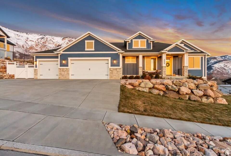 A North Ogden Home with Sweeping Wasatch Mountain Views - North Ogden, Utah