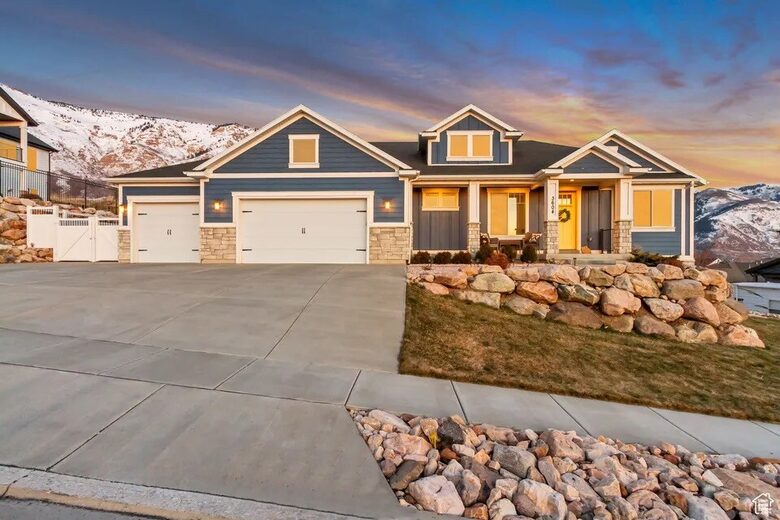 A North Ogden Home with Sweeping Wasatch Mountain Views - North Ogden, Utah
