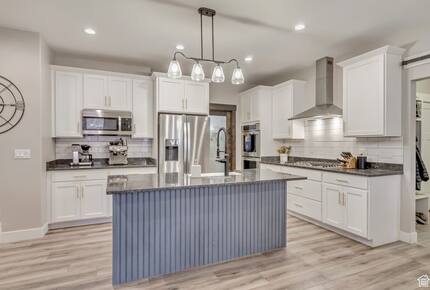 A North Ogden Home with Sweeping Wasatch Mountain Views - North Ogden, Utah