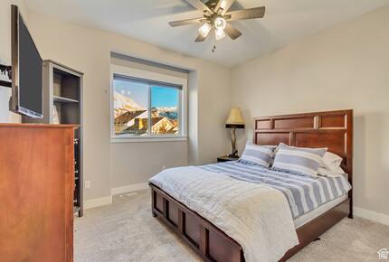 A North Ogden Home with Sweeping Wasatch Mountain Views - North Ogden, Utah