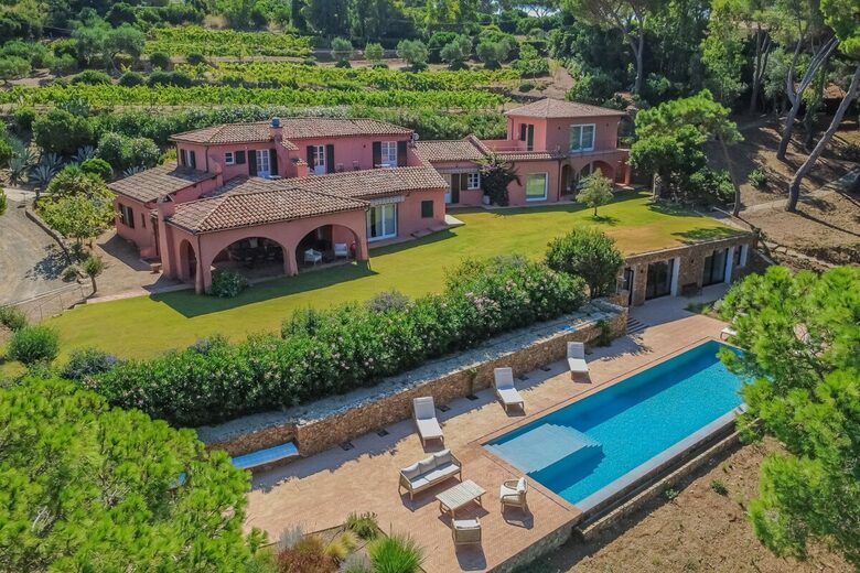 An Exclusive Waterfront Estate with Private Beach Access - Capoliveri, Italy