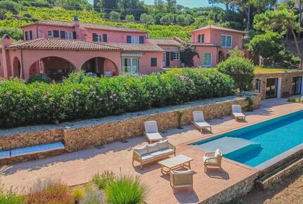 An Exclusive Waterfront Estate with Private Beach Access - Capoliveri, Italy
