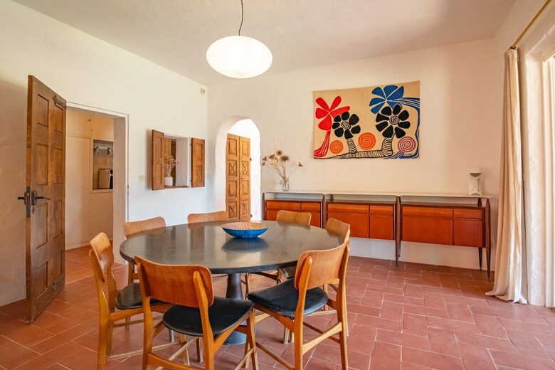 An Exclusive Waterfront Estate with Private Beach Access - Capoliveri, Italy