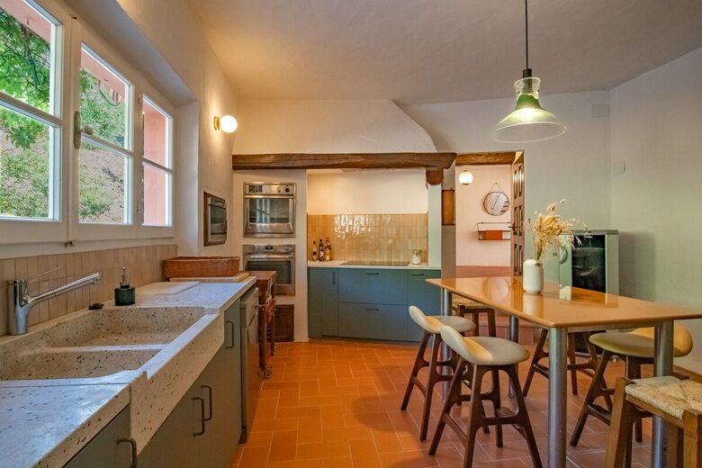 An Exclusive Waterfront Estate with Private Beach Access - Capoliveri, Italy