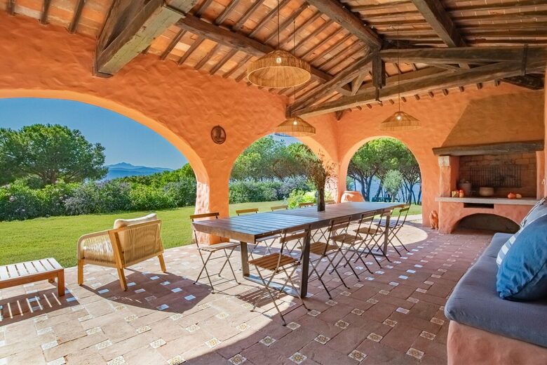 An Exclusive Waterfront Estate with Private Beach Access - Capoliveri, Italy
