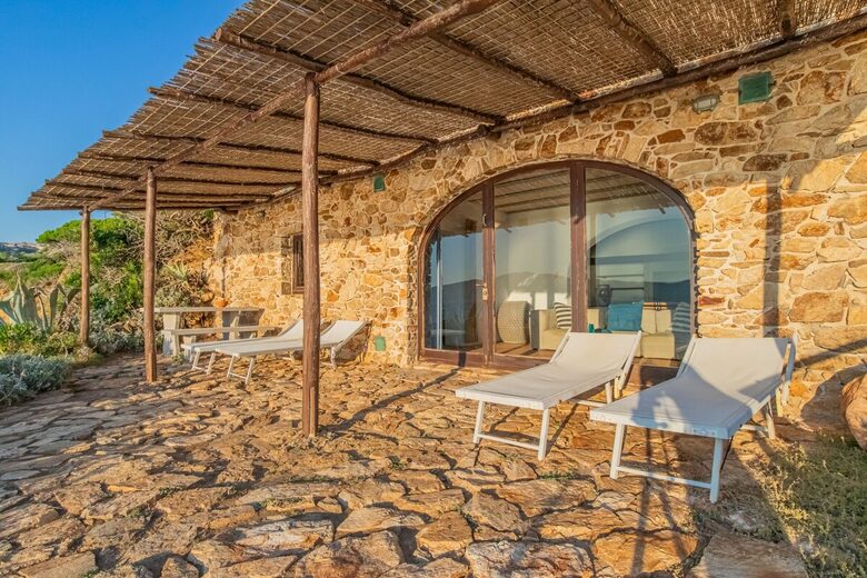 An Exclusive Waterfront Estate with Private Beach Access - Capoliveri, Italy
